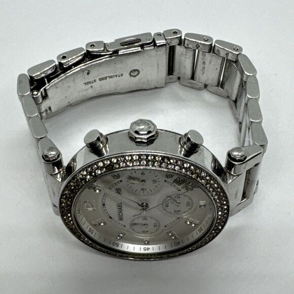 Michael Kors MK5353 Womens Silver Stainless Steel Analog Dial Wrist Watch JNA596